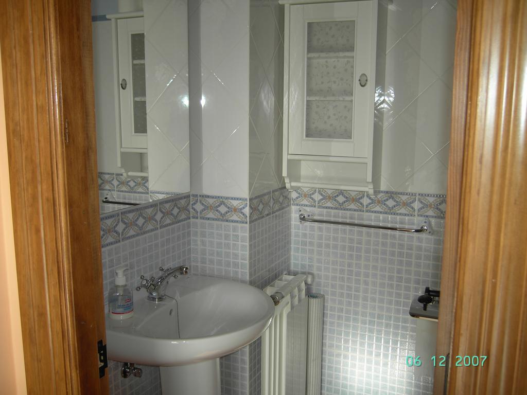 Viviendas De Uso Turistico La Arboleda I Y II Colombres Chambre photo
