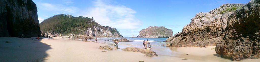Viviendas De Uso Turistico La Arboleda I Y II Colombres Extérieur photo