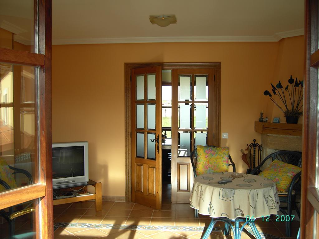 Viviendas De Uso Turistico La Arboleda I Y II Colombres Chambre photo