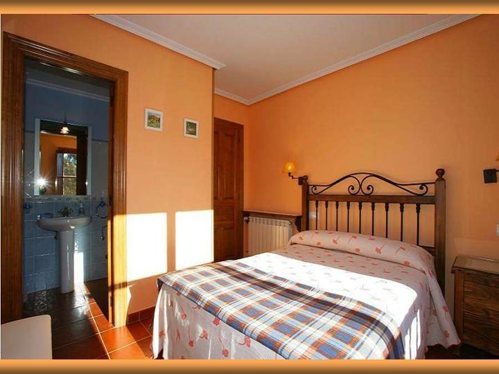 Viviendas De Uso Turistico La Arboleda I Y II Colombres Chambre photo
